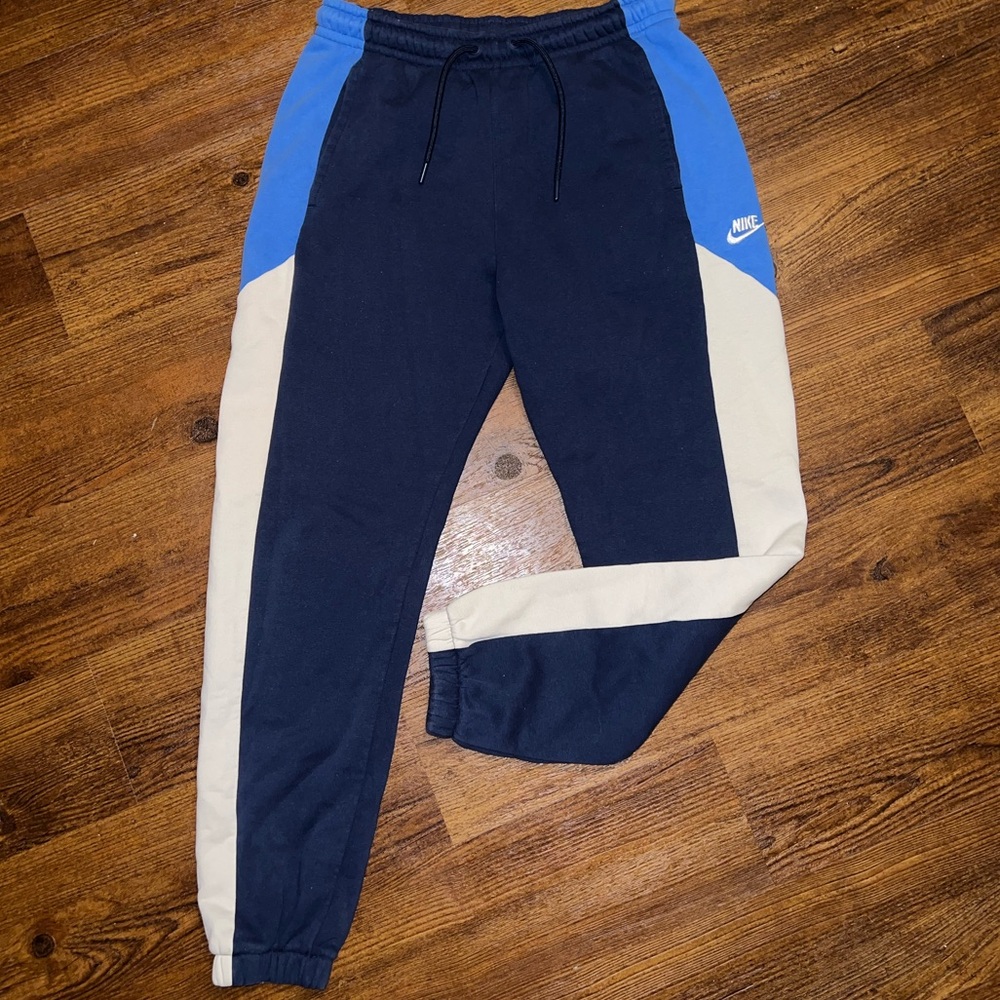 Nike Navy, Blue & White Colorblock Sportswear Fleece Sweatpants Joggers Size M